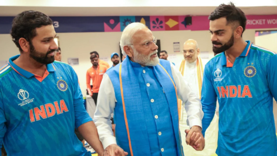 PM Modi Consoling Virat & Rohit In The Dressing Room